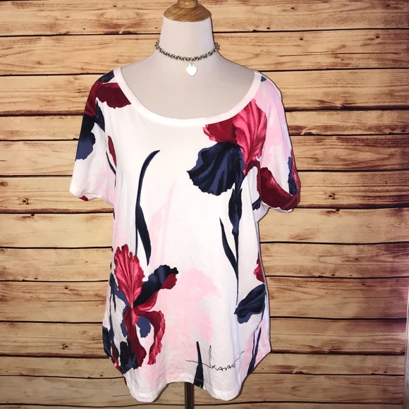 Lane Bryant Tops - Lane Bryant Bold Floral Flowy Tee